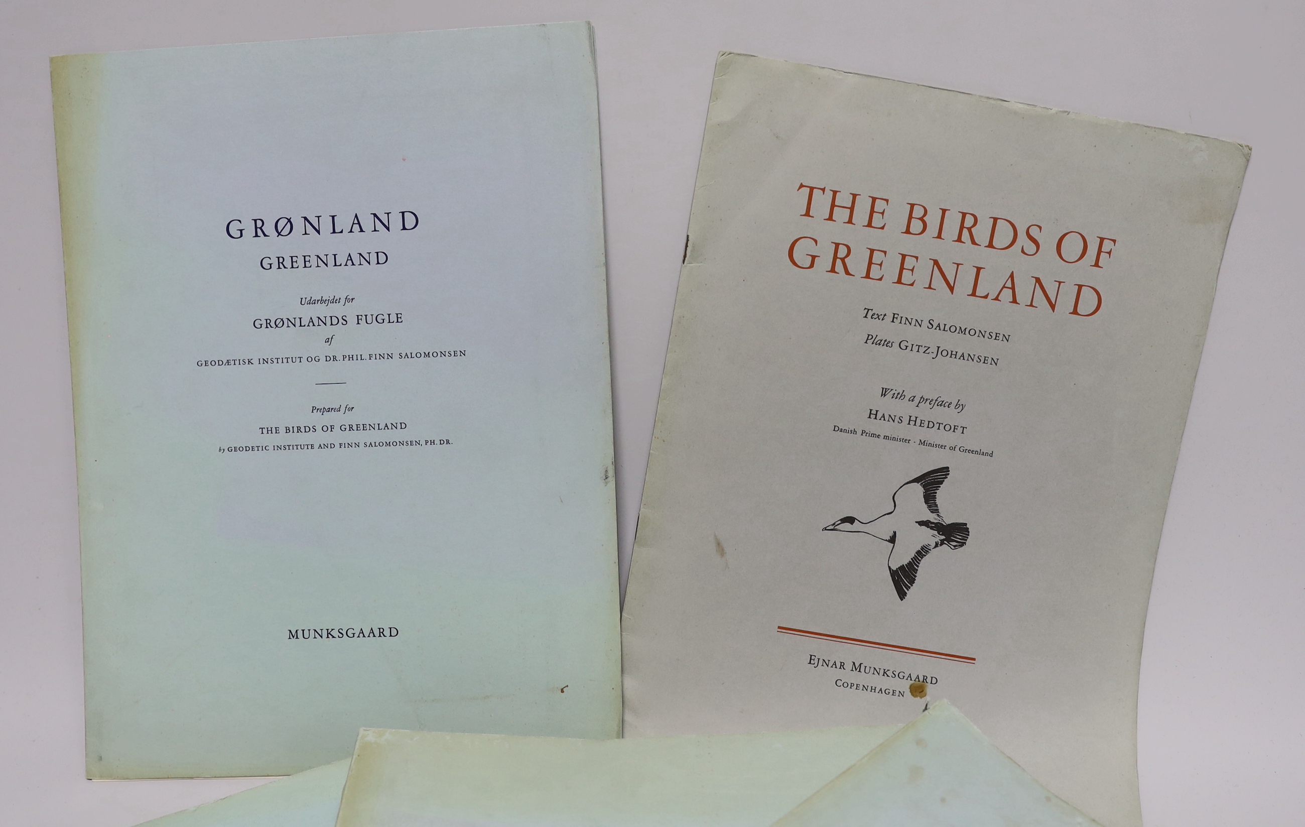 Salomonsen, Finn - Gronlands Fugle: the Birds of Greenland. 3 Parts, 52 coloured plates, folded and a coloured map in separate folder, 8pp. Prospectus (with 2 coloured plates) also present; original printed pictorial wra